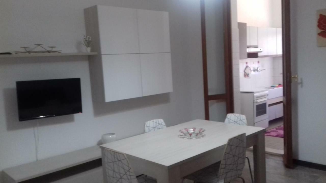 Ferienwohnung App sul lungomare San Benedetto del Tronto Exterior foto