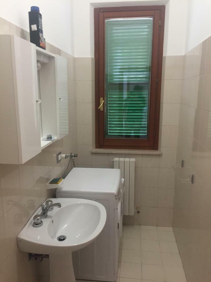Ferienwohnung App sul lungomare San Benedetto del Tronto Exterior foto