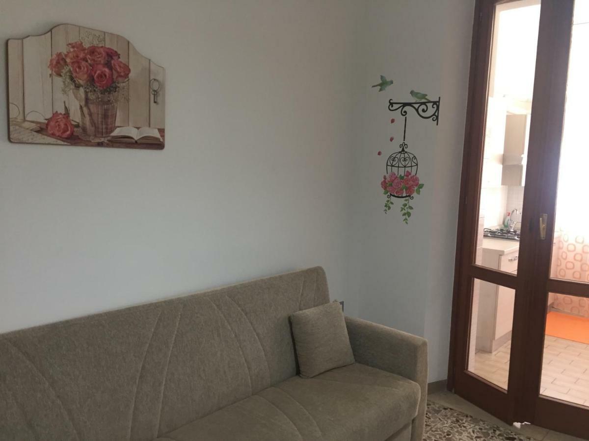 Ferienwohnung App sul lungomare San Benedetto del Tronto Exterior foto