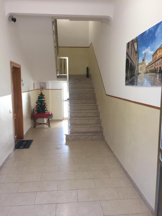 Ferienwohnung App sul lungomare San Benedetto del Tronto Exterior foto