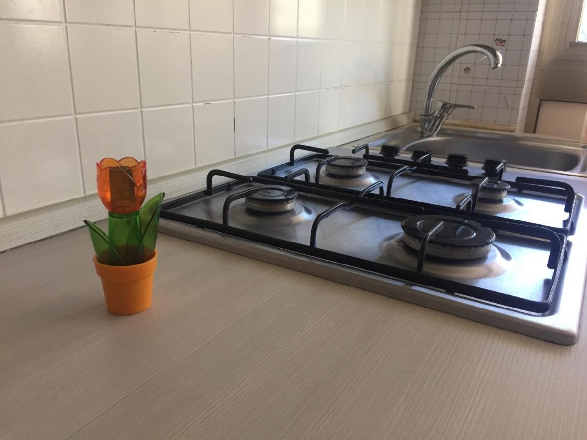 Ferienwohnung App sul lungomare San Benedetto del Tronto Exterior foto