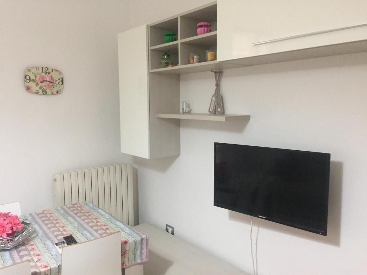 Ferienwohnung App sul lungomare San Benedetto del Tronto Exterior foto